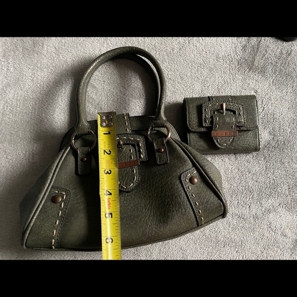 GUESS mini purse with matching wallet - Picture 9 of 10